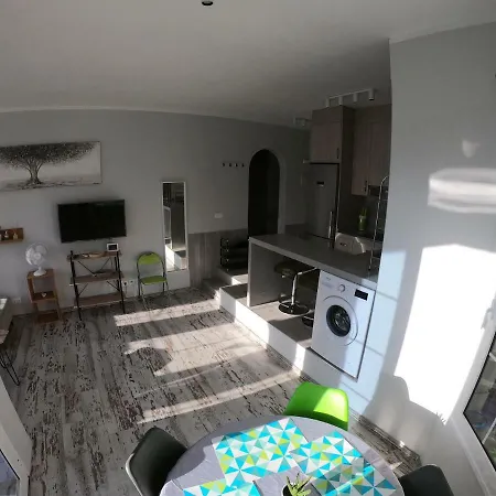Playa Fanabe Lux Apartment *